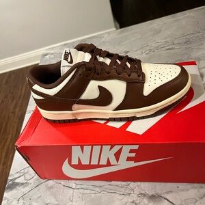 Women’s Nike dunk low